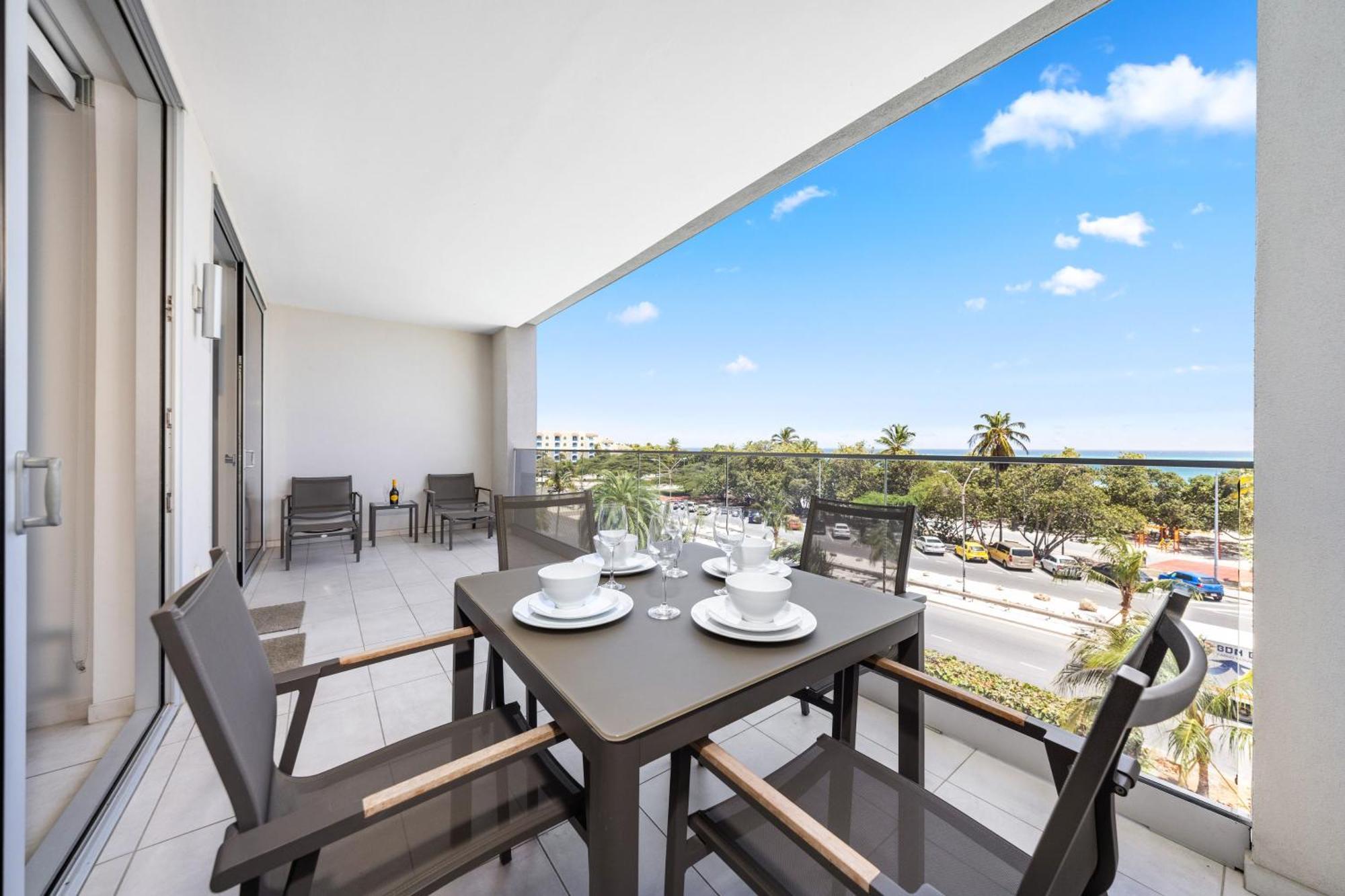 O Condominium Beachfront Residences, By Bocobay Aruba Παλμ Μπιτς Εξωτερικό φωτογραφία